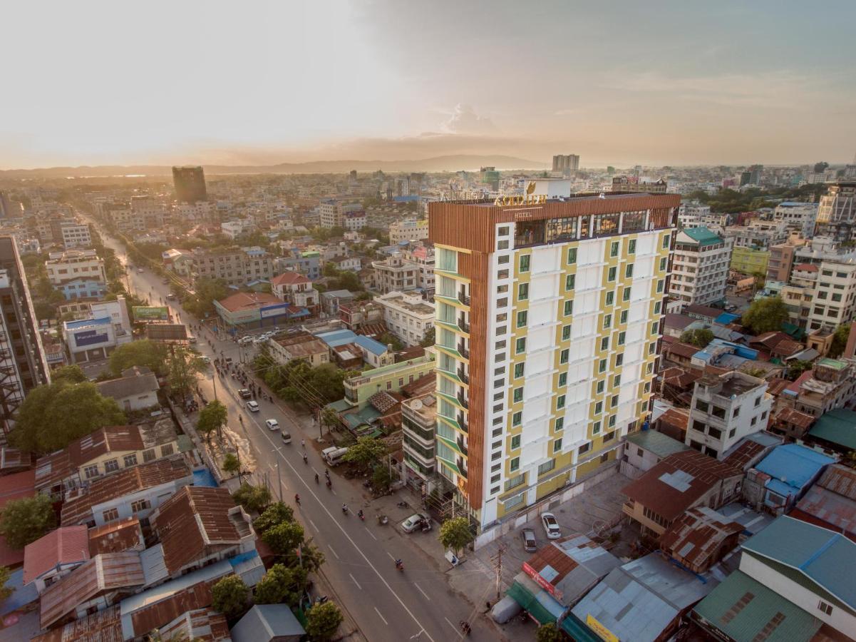 Gold Leaf Hotel Мандалай Экстерьер фото