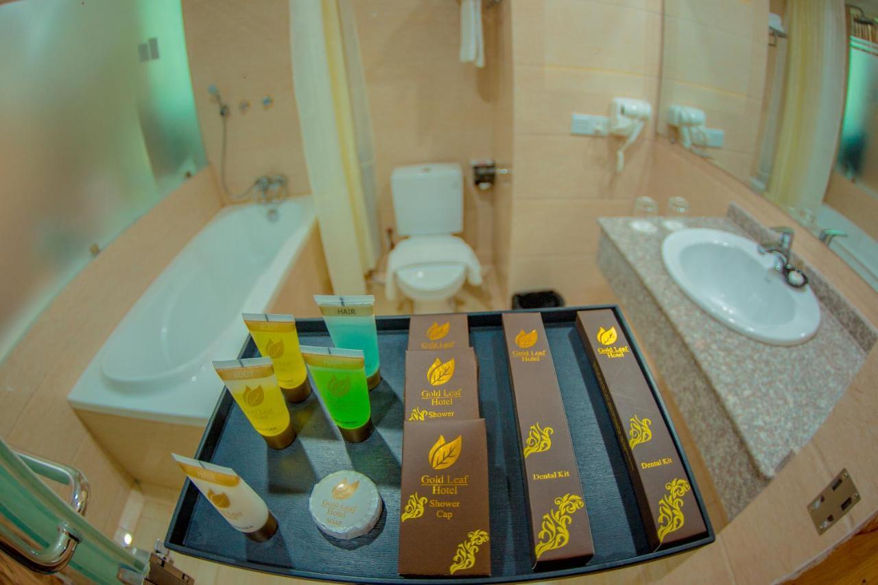 Gold Leaf Hotel Мандалай Экстерьер фото